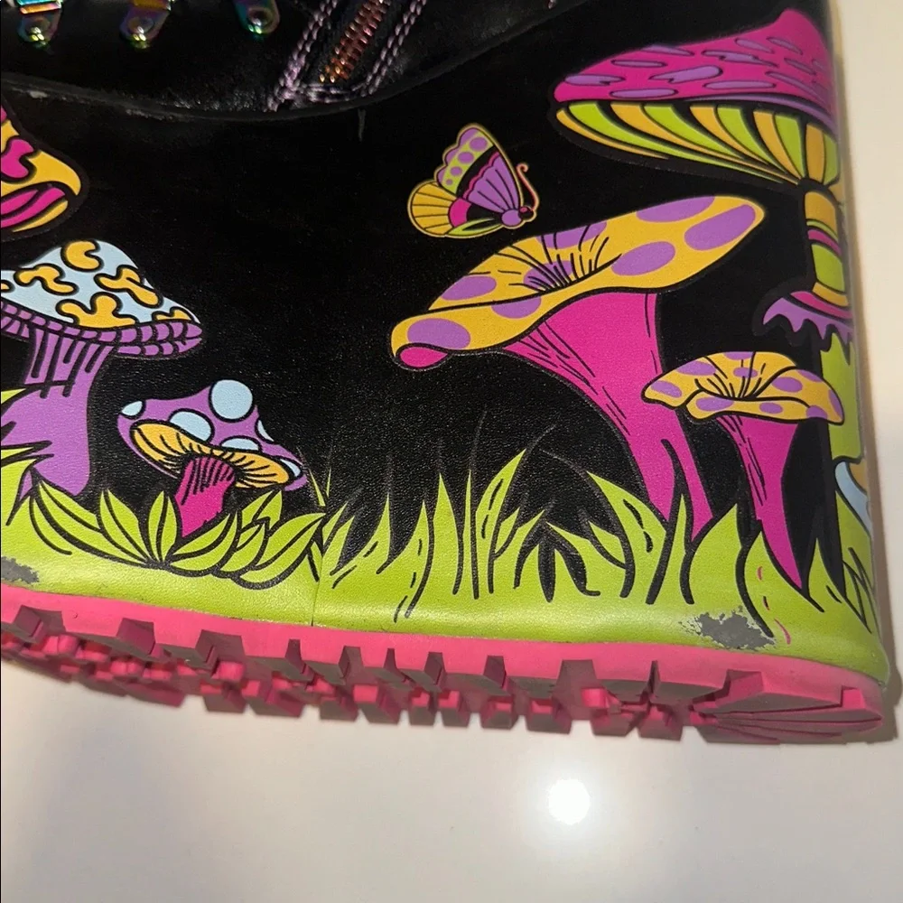 Current Mood PSYCHEDELIC FAIRYTALE DOUBLE STACK TRAITOR BOOTS